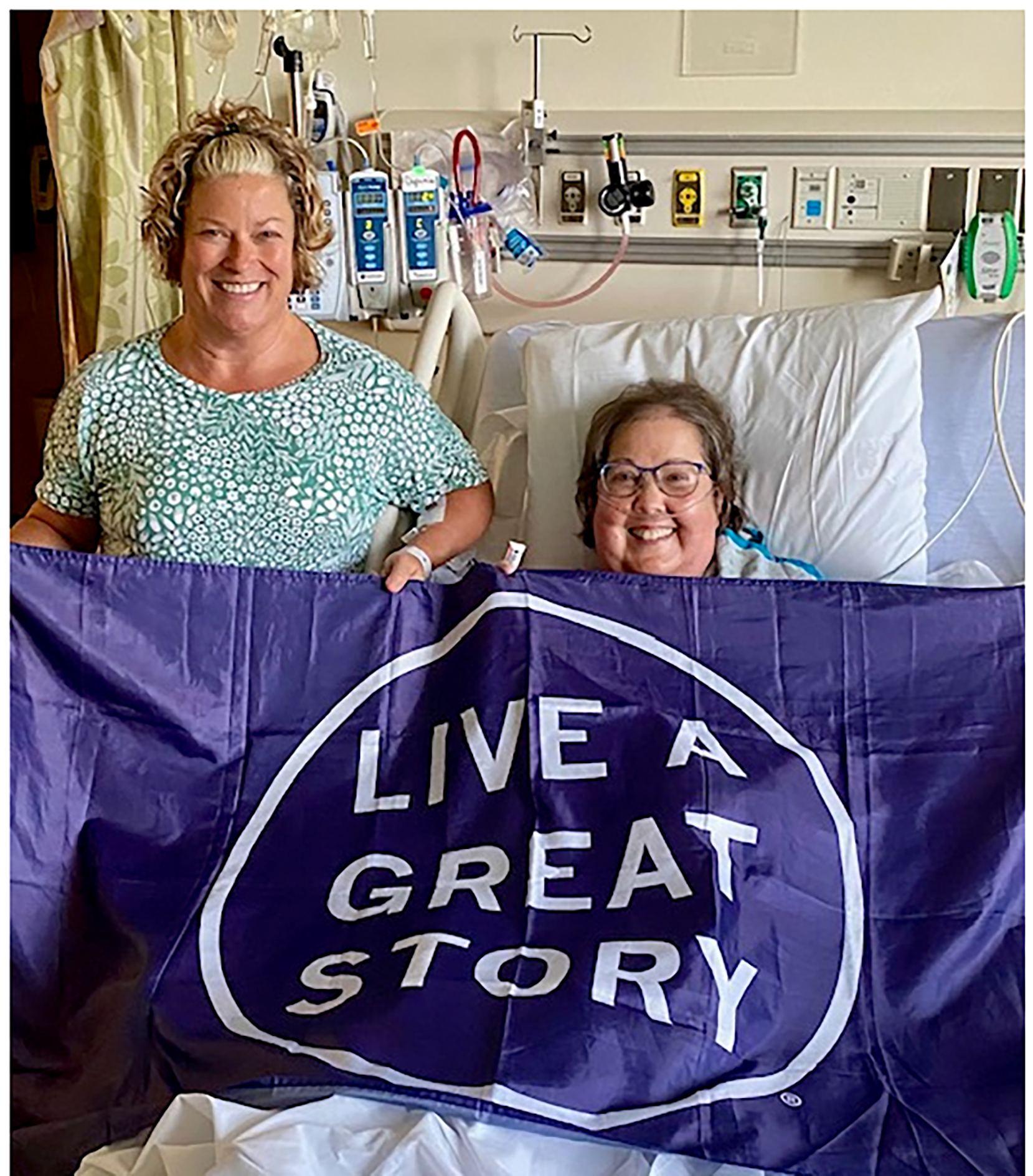 Charla Martin (left) celebrates the successful donation of one of her kidneys 