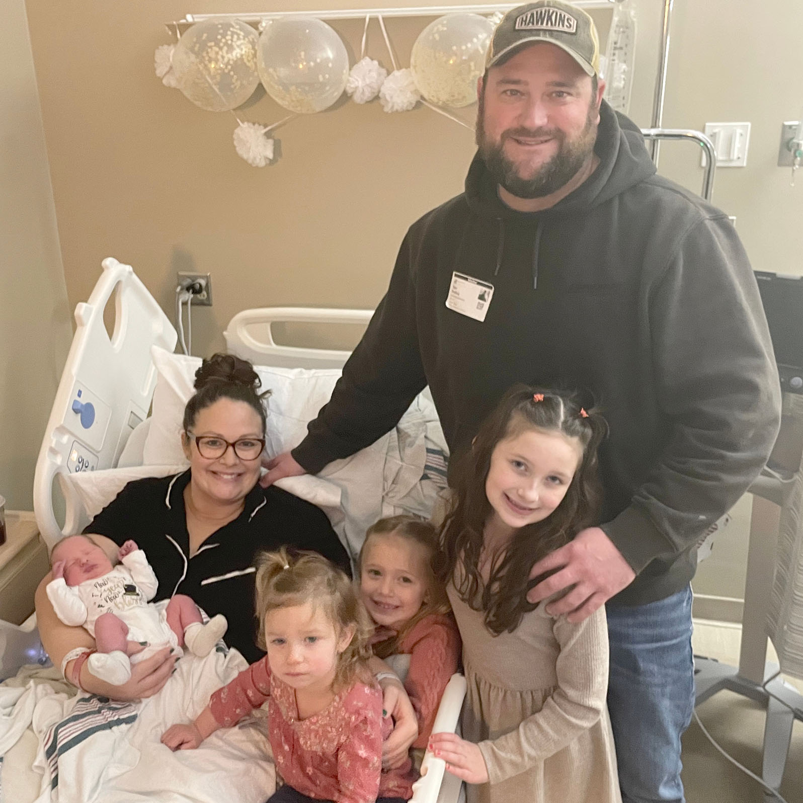 Josie Snelling Family, first baby born at Blessing Hospital in 2025