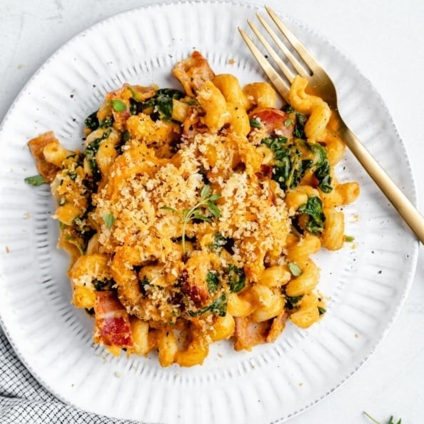 Pumpkin Mac and Cheese with Bacon